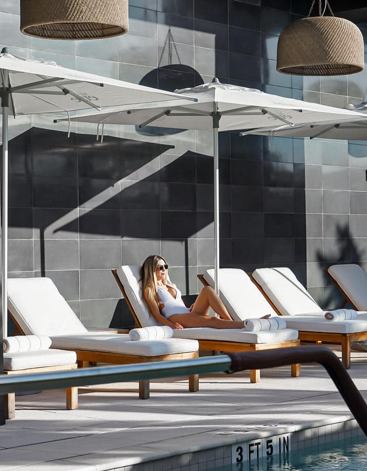 Ette Luxury Hotel & Spa Four Corners Exterior photo The pool at the W South Beach